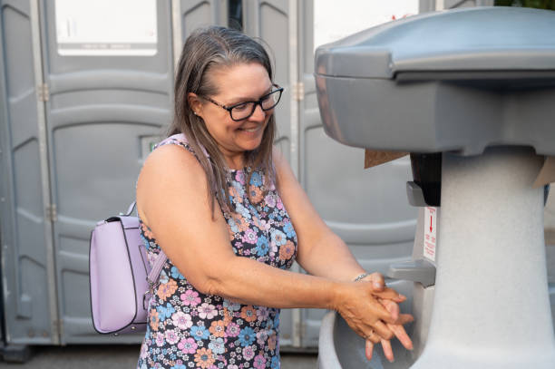 Best Emergency porta potty rental  in Mendota, CA